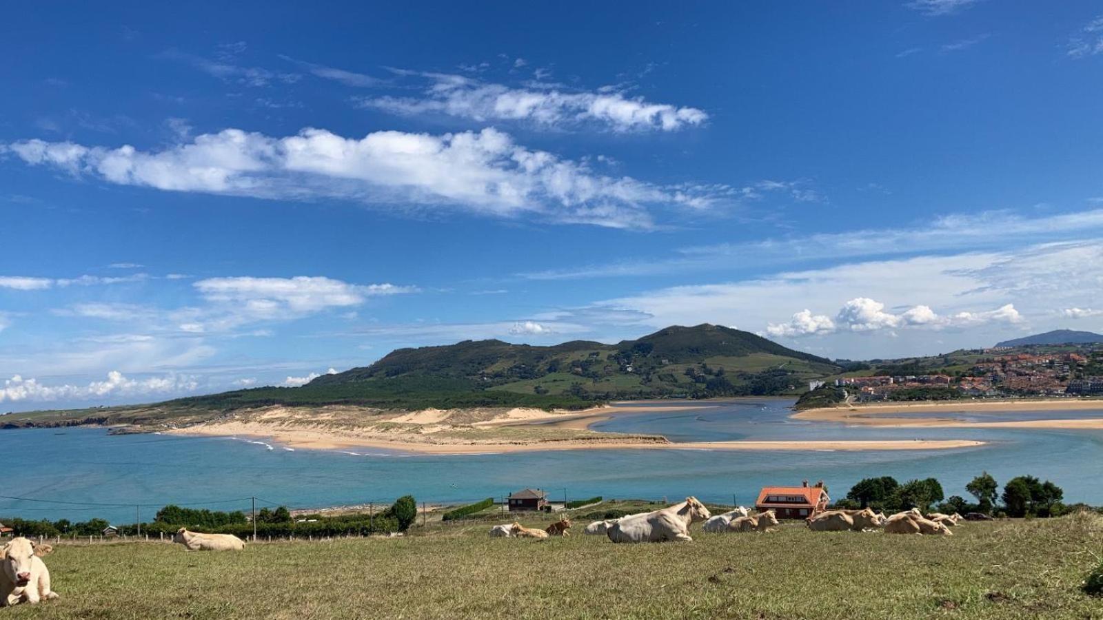 Appartamento Piscina Comunitaria Y Parking En Mogro Esterno foto